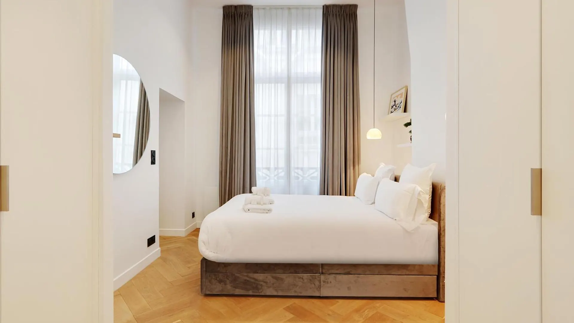 Pick A Flat'S Apartment In Louvre - Rue Saint-Hyacinthe Paris France