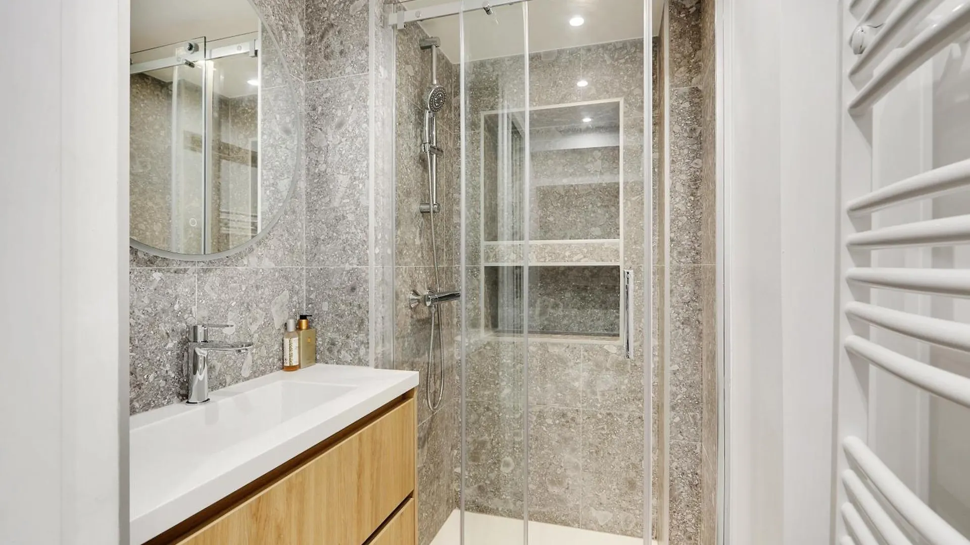 Pick A Flat'S Apartment In Louvre - Rue Saint-Hyacinthe Paris